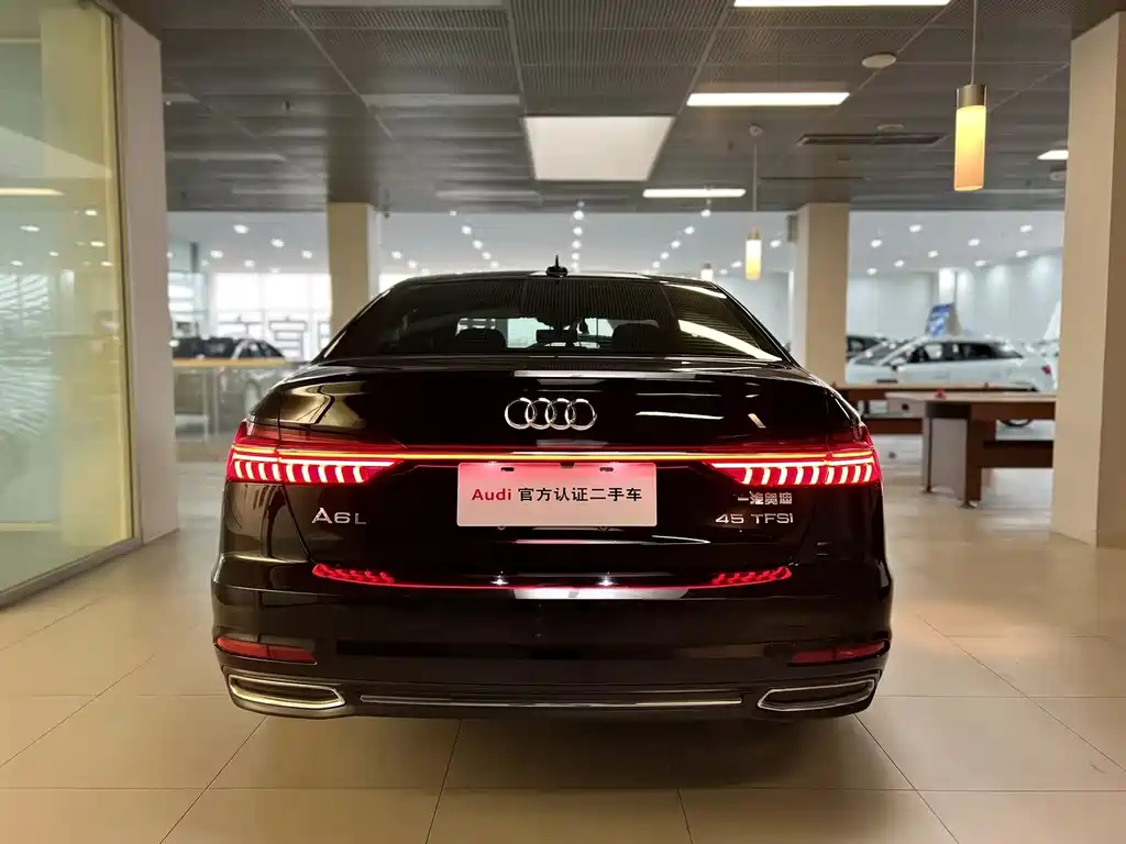 AUDI A6L 2021