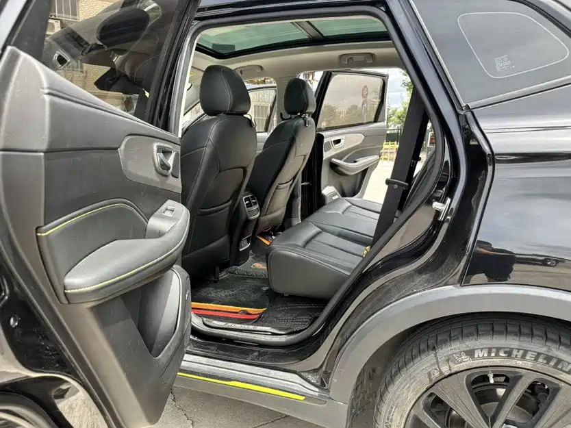 ROEWE RX5 2021