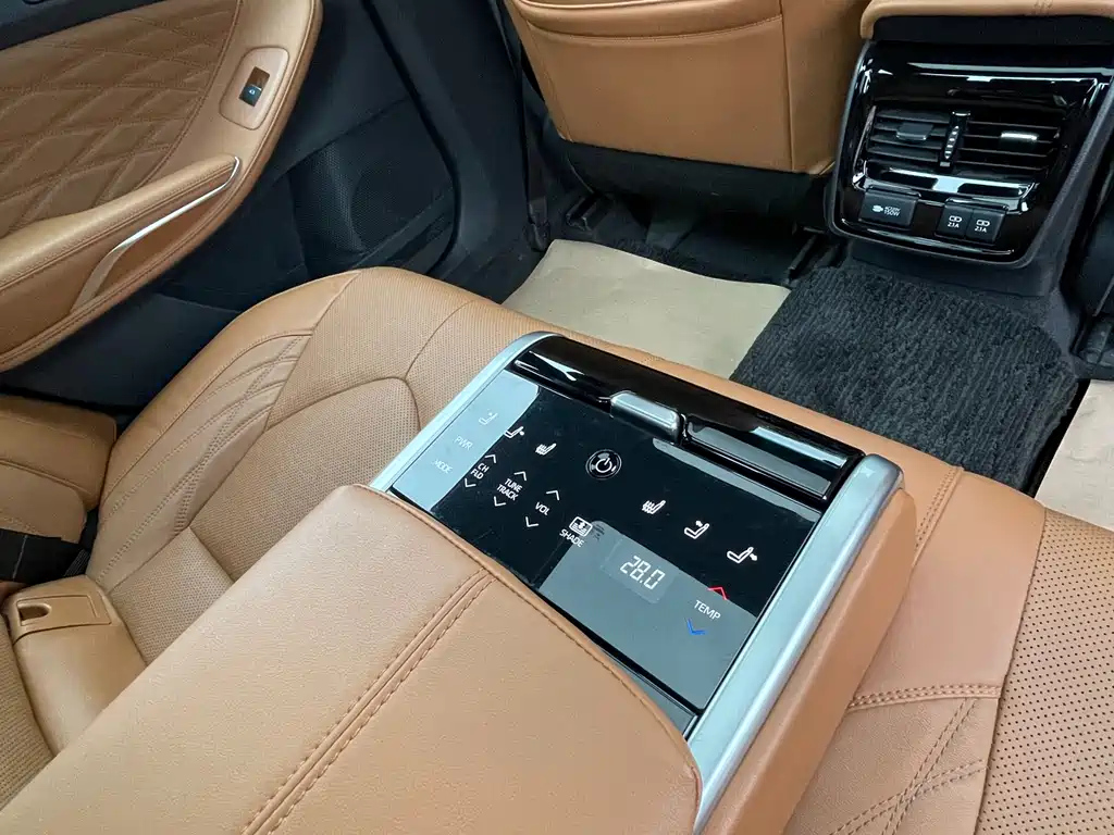 TOYOTA AVALON 2019