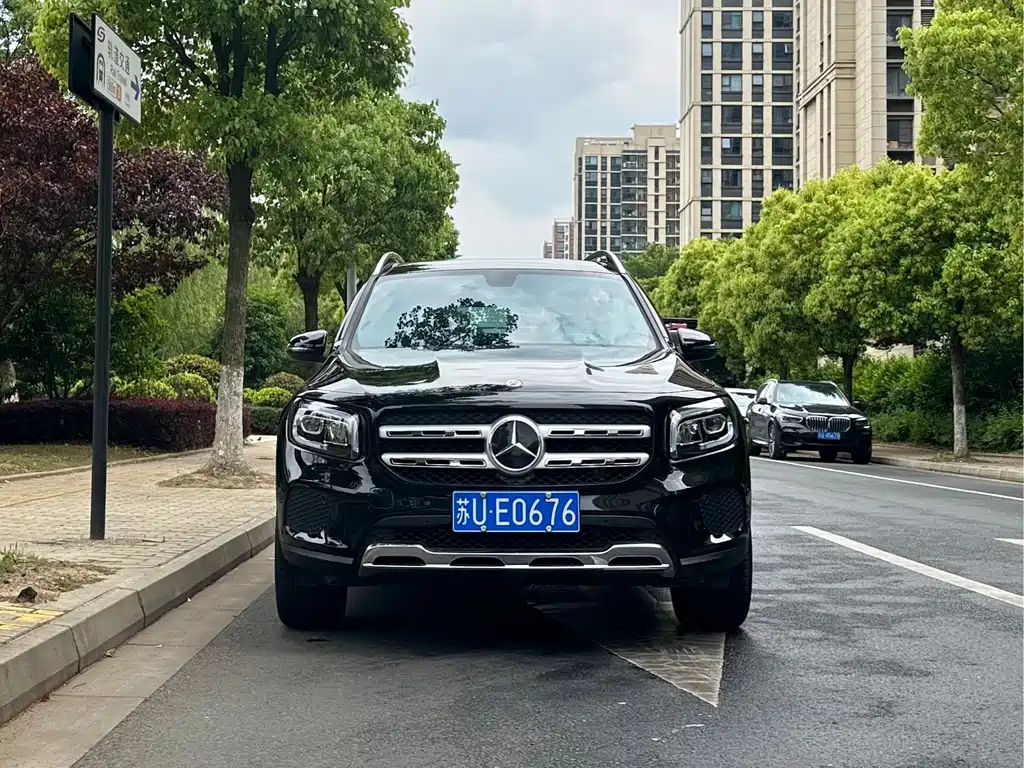 MERCEDES BENZ GLB 2021
