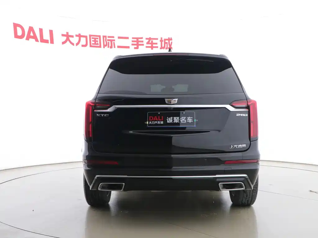 CADILLAC XT6 2021