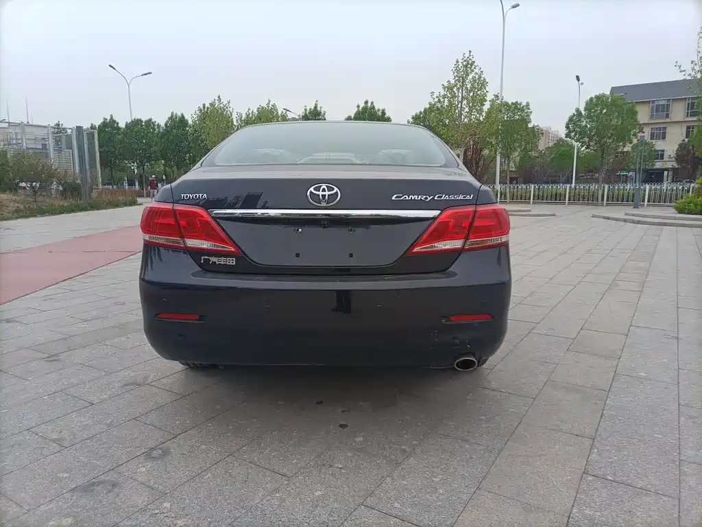 TOYOTA CAMRY 2016