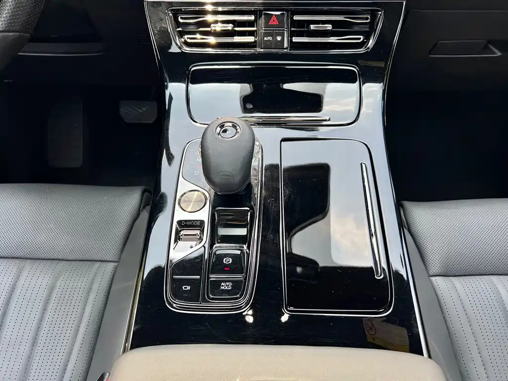 TRUMPCHI M8 2024