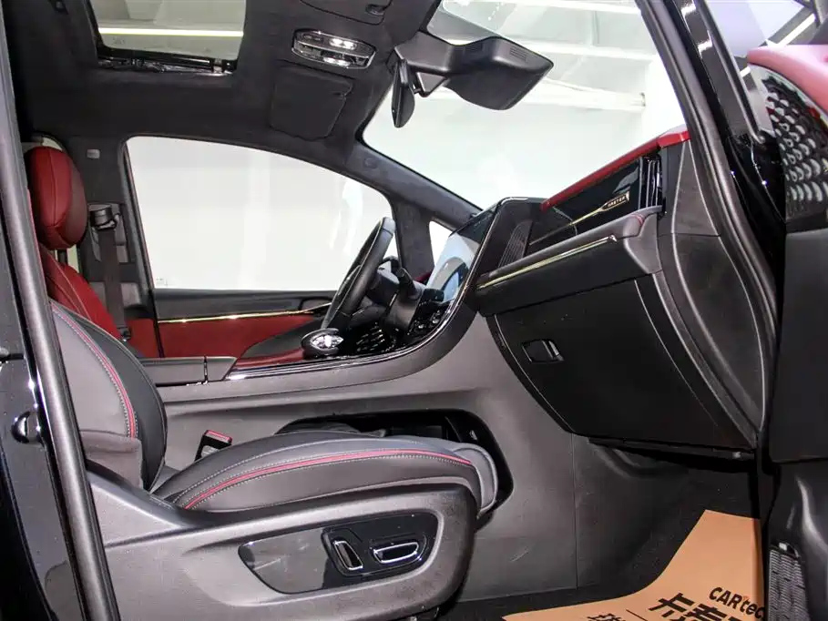 TRUMPCHI M8 2023
