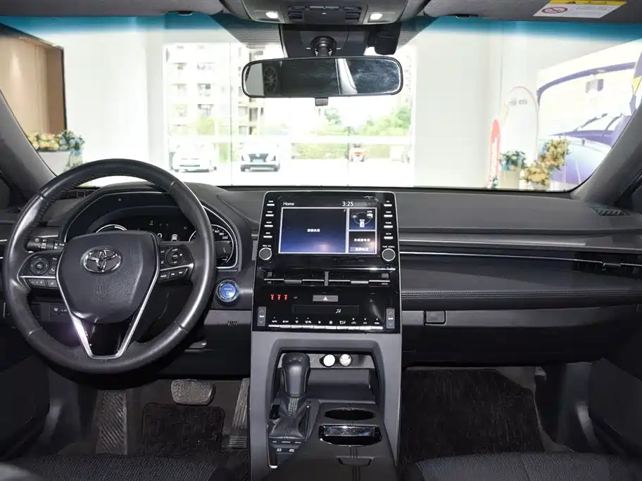 TOYOTA AVALON 2022