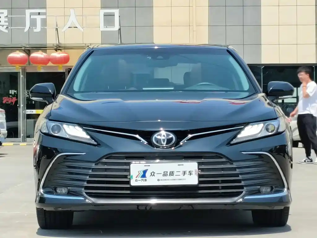 TOYOTA CAMRY 2022