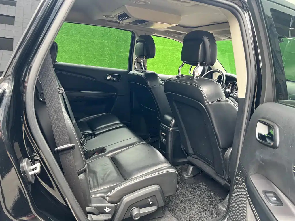 DODGE JCUV 2017