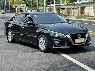 NISSAN TEANA 2021