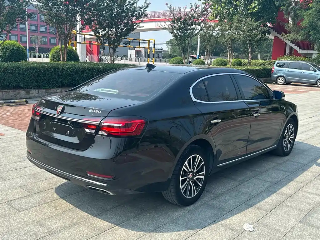 ROEWE E950 2018