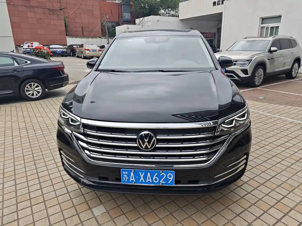 VOLKSWAGEN VILORAN 2024