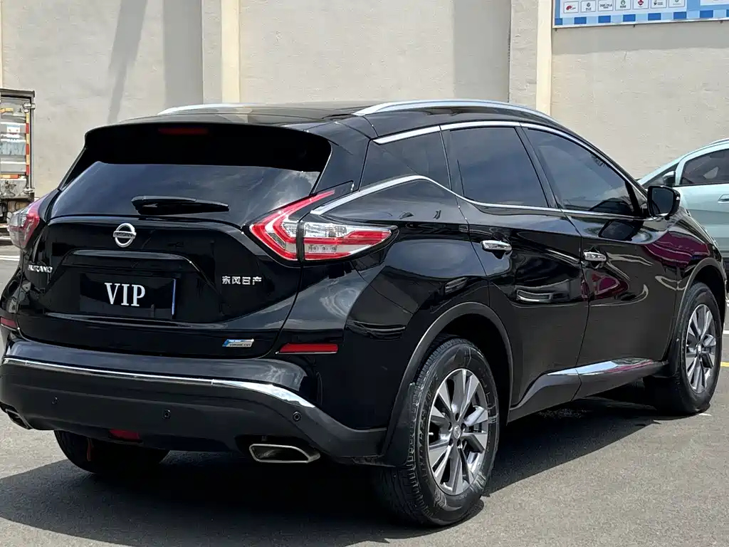 NISSAN MURANO 2022