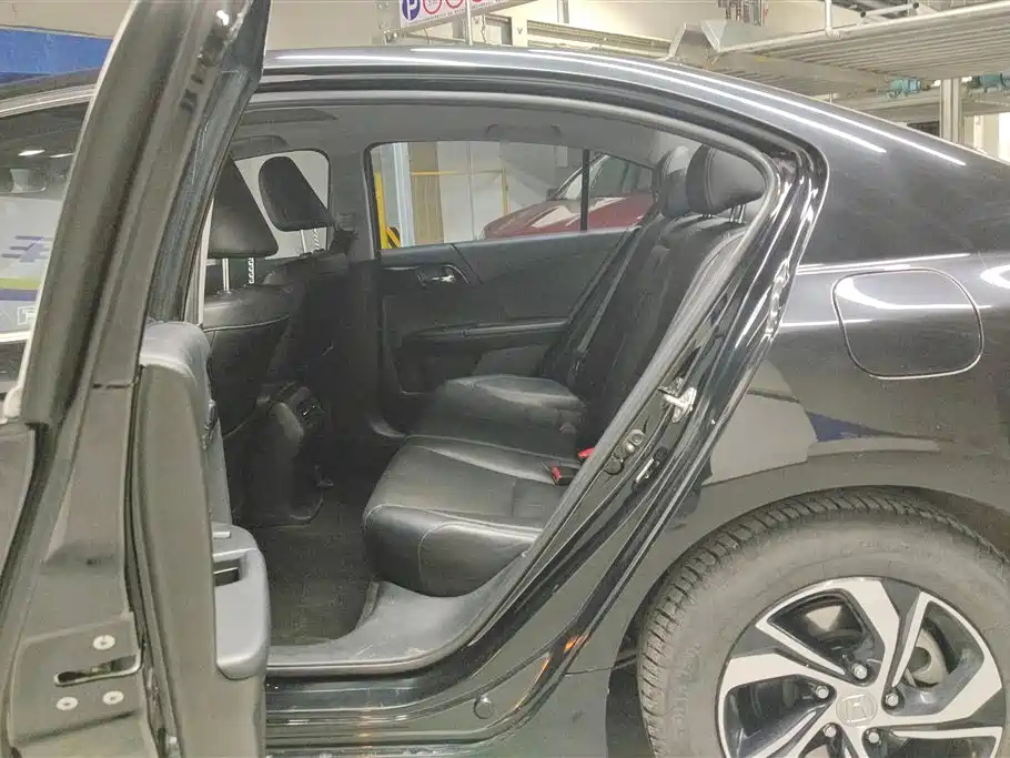 HONDA ACCORD 2017