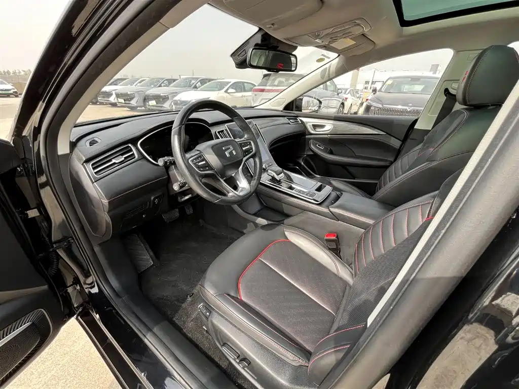 RISING AUTO ER6 2022