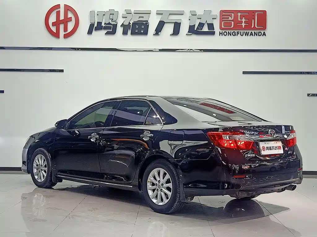 TOYOTA CAMRY 2013