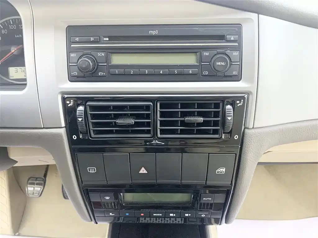VOLKSWAGEN OTHER 2012