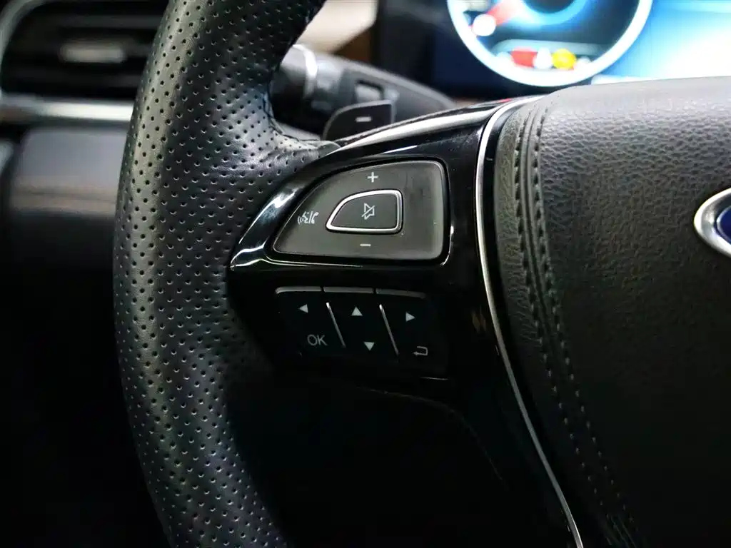 FORD EQUATOR 2021