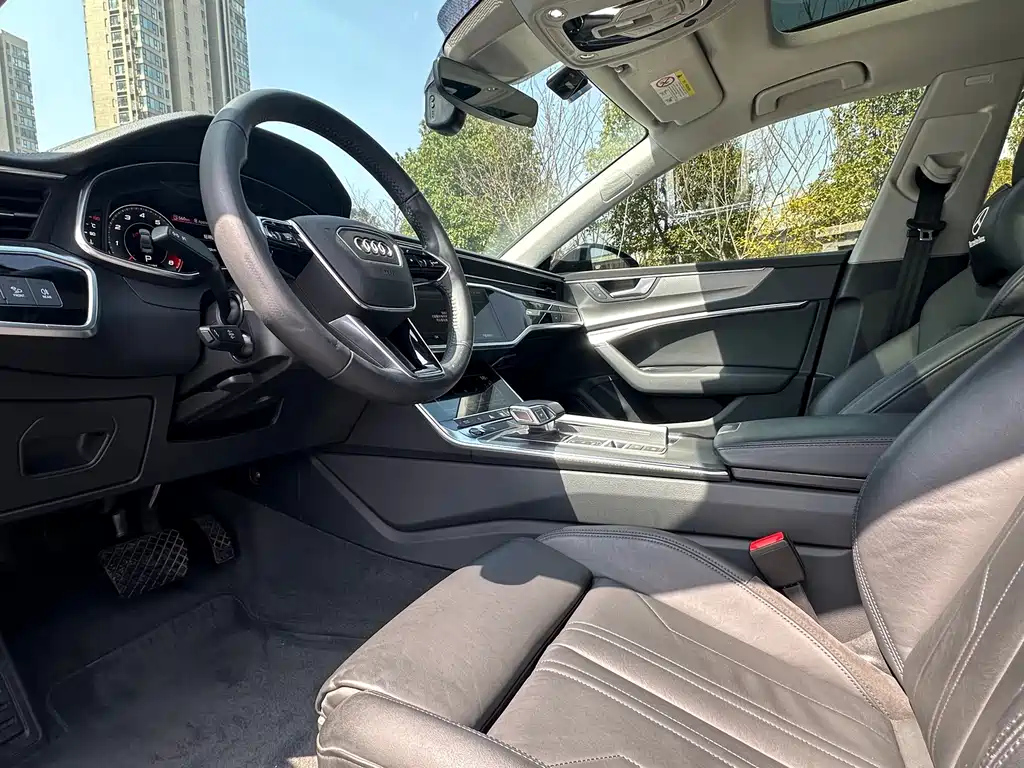 AUDI A7 2021