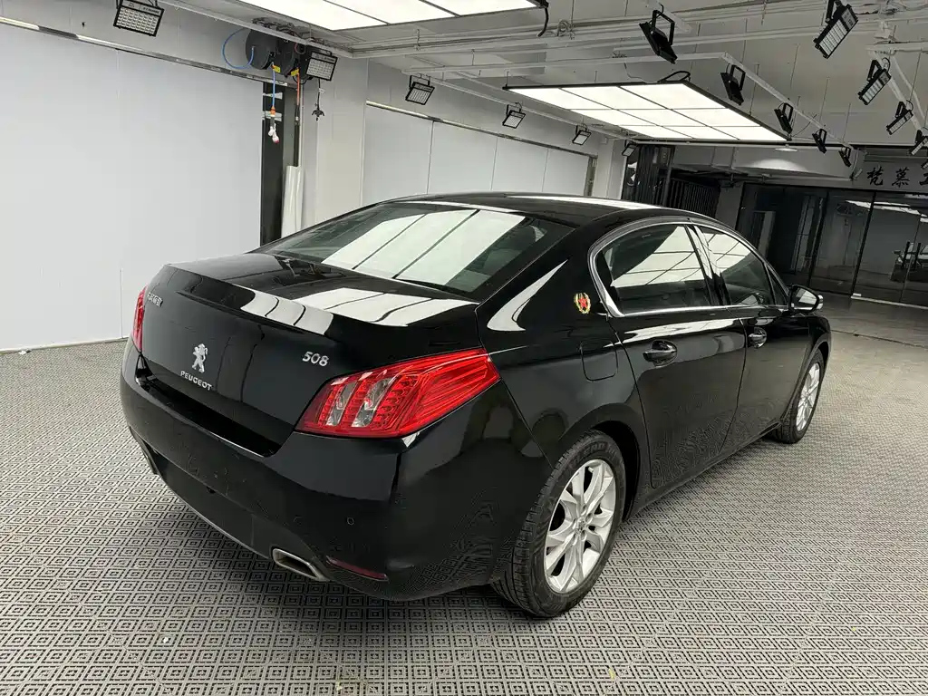 PEUGEOT 508 2012