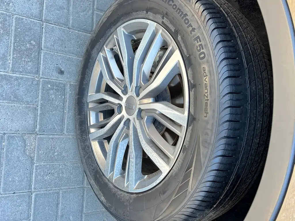 GEELY AUTO BOYUE 2021
