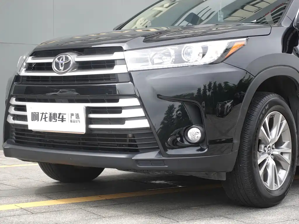 TOYOTA HIGHLANDER 2021