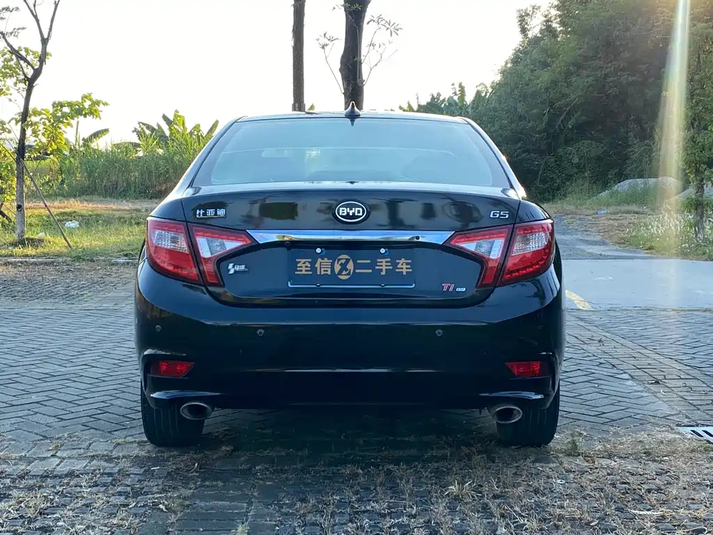 BYD G5 2016