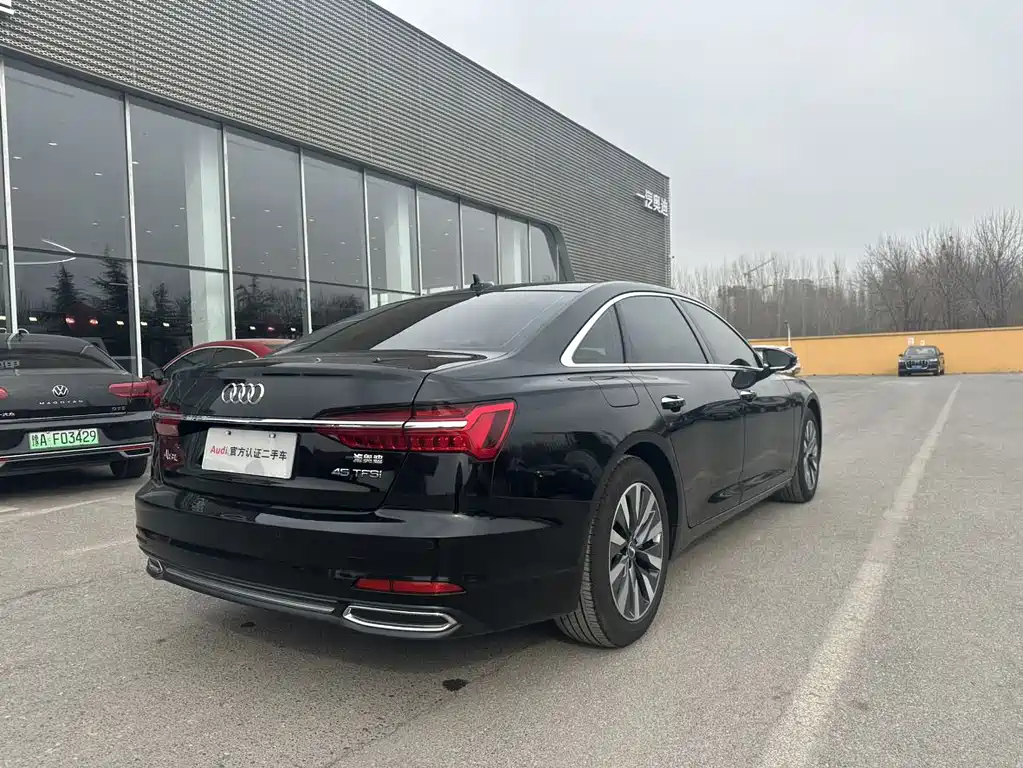 AUDI A6L 2021