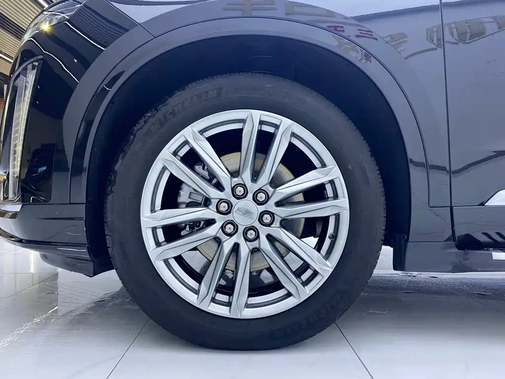CADILLAC XT6 2022