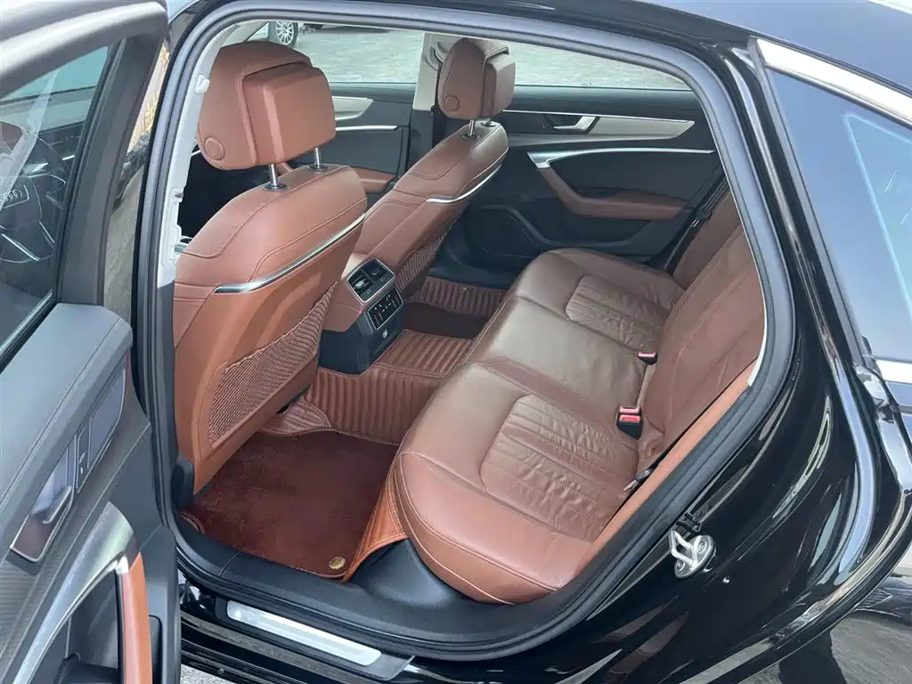 AUDI A6L 2020