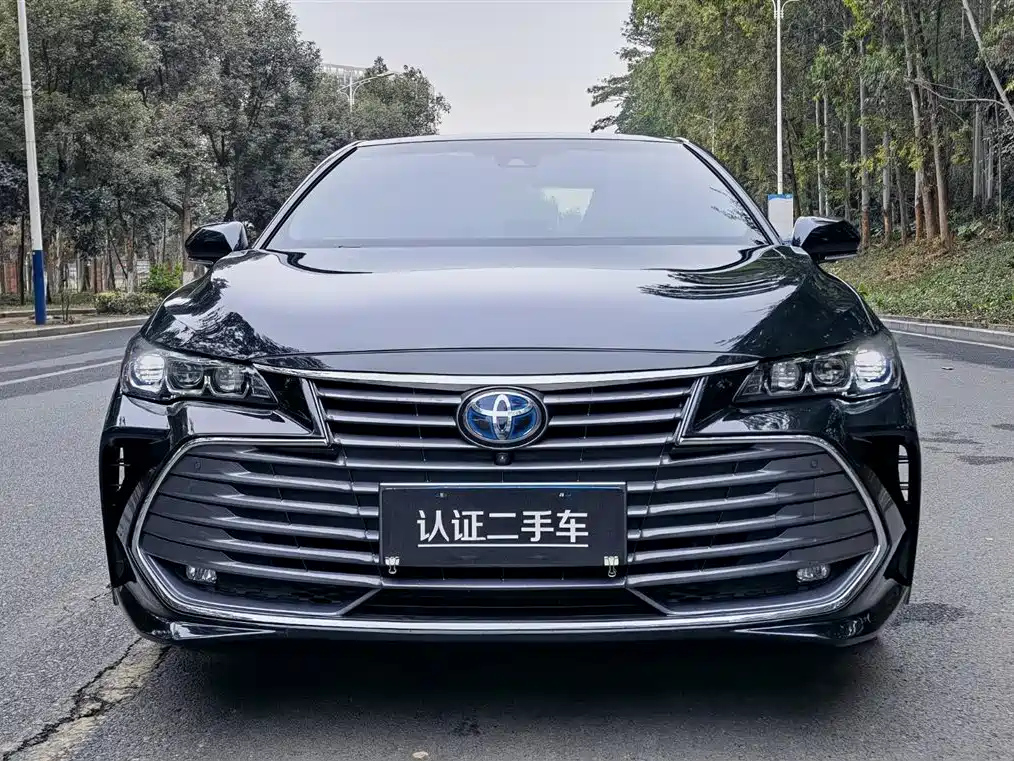 TOYOTA AVALON 2021