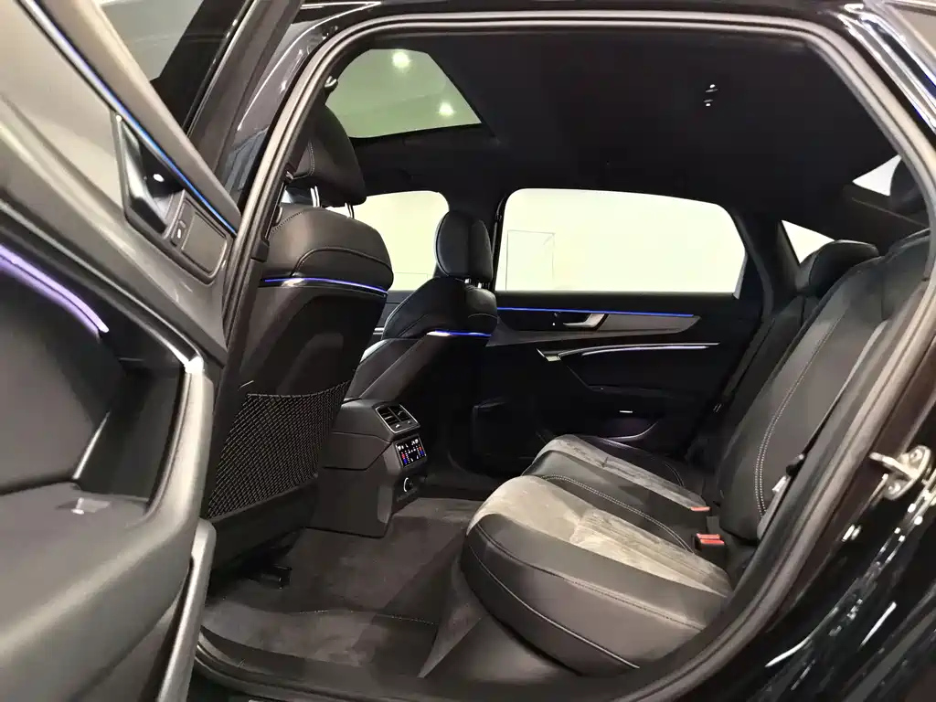 AUDI A6L 2022