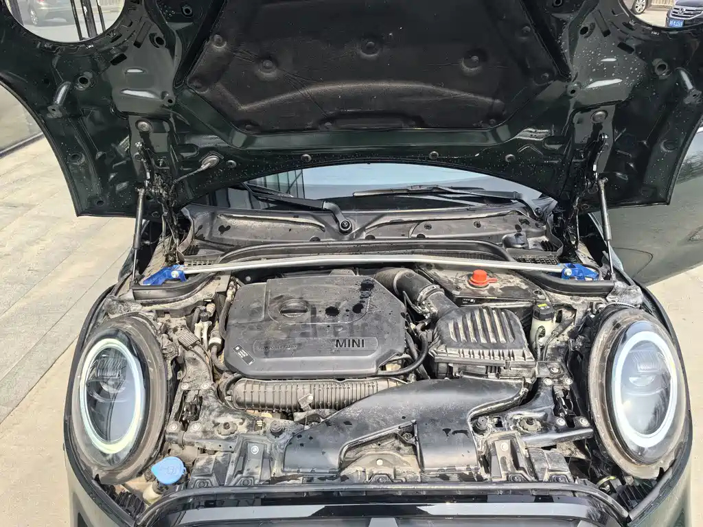 MINI JCW 2021