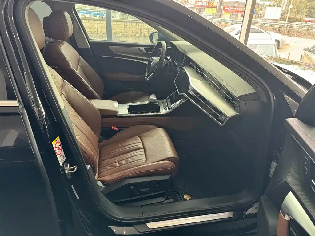 AUDI A6L 2020