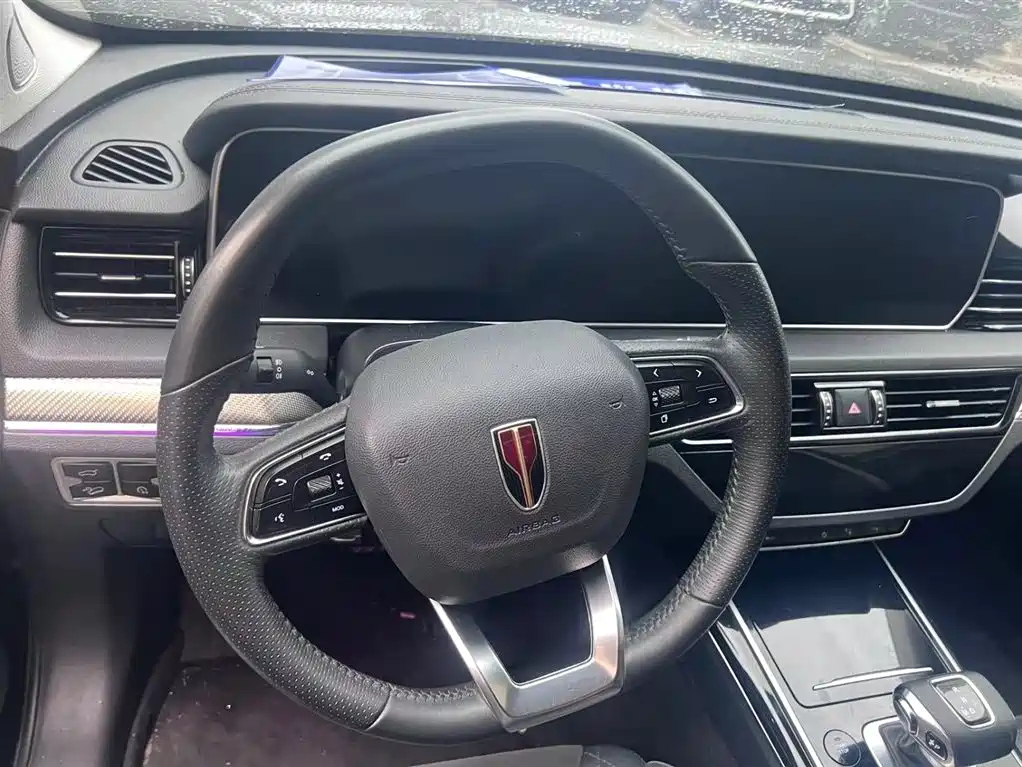 HONGQI HS5 2024