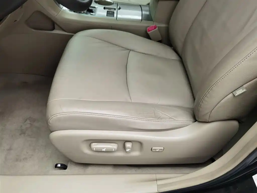 TOYOTA HIGHLANDER 2015