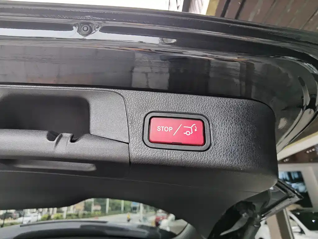MERCEDES BENZ GLB 2020