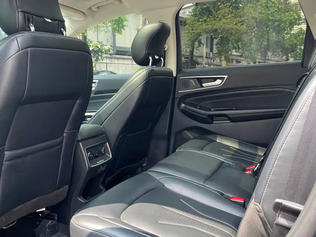 FORD EDGE 2021