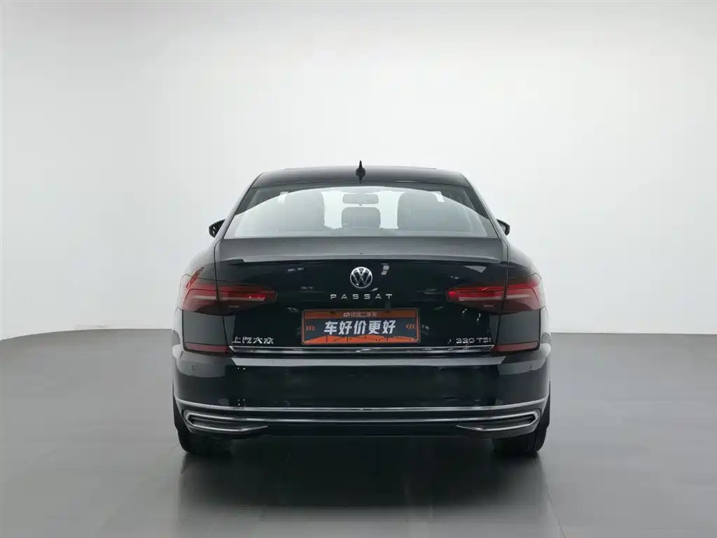 VOLKSWAGEN PASSAT 2021