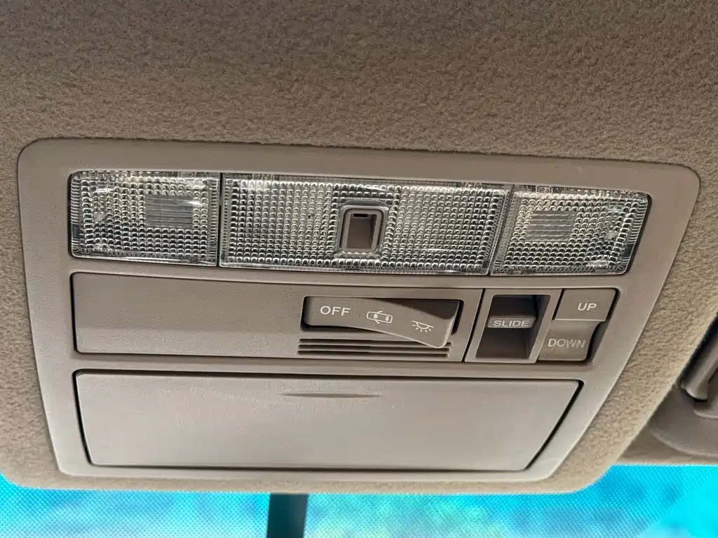 TOYOTA HIGHLANDER 2011