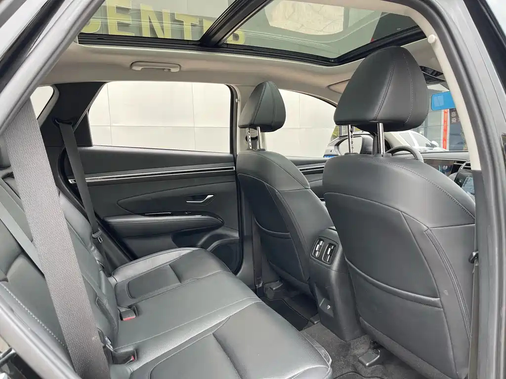 HYUNDAI TUCSON 2022