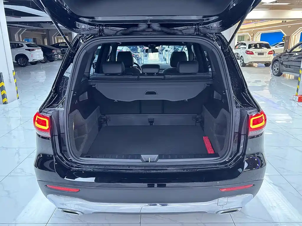 MERCEDES BENZ GLB 2022