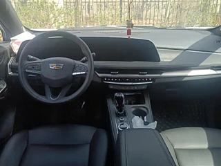 CADILLAC XT4  2024 YEAR 28T 2WD LUXURY 2024