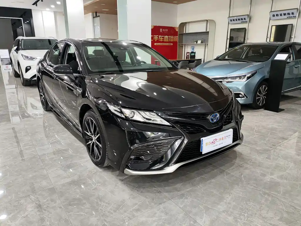 TOYOTA CAMRY 2022