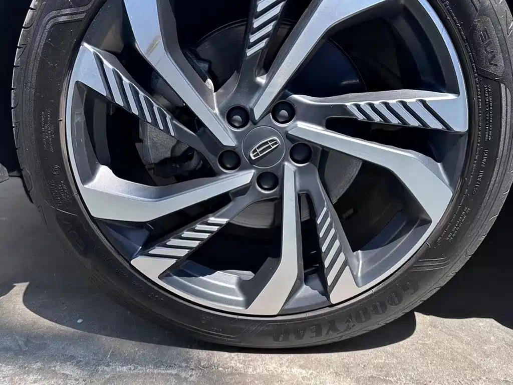 GEELY AUTO MONJARO 2022