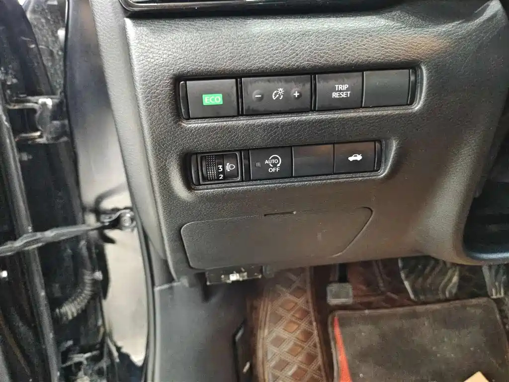NISSAN SYLPHY 2021