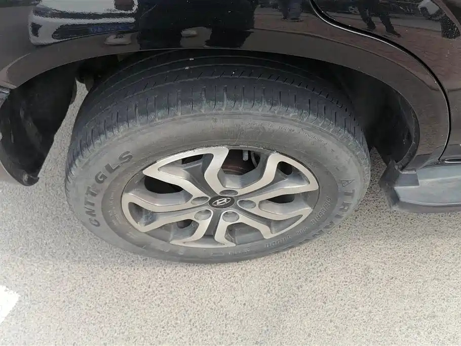 HYUNDAI TUCSON 2013