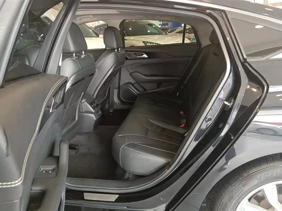 HONGQI H5 2020