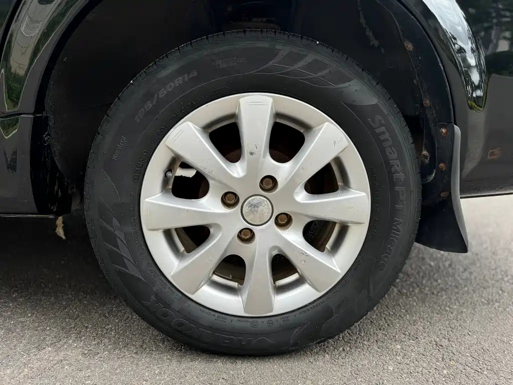 VOLKSWAGEN OTHER 2010