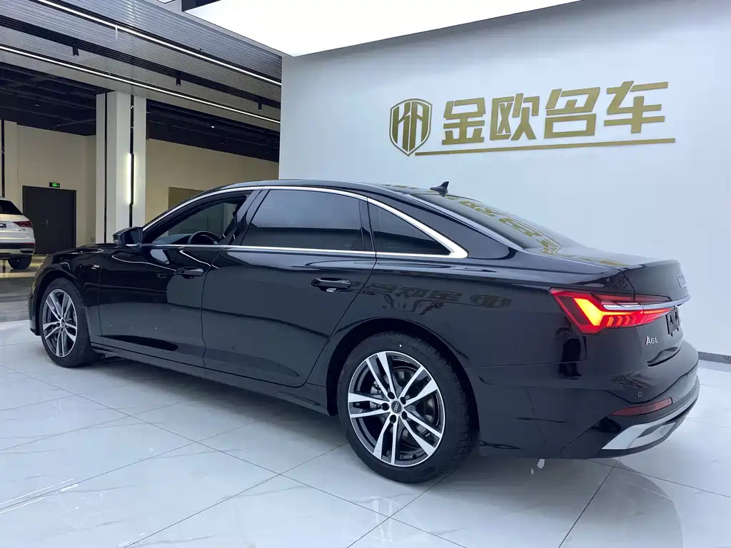 AUDI A6L 2023