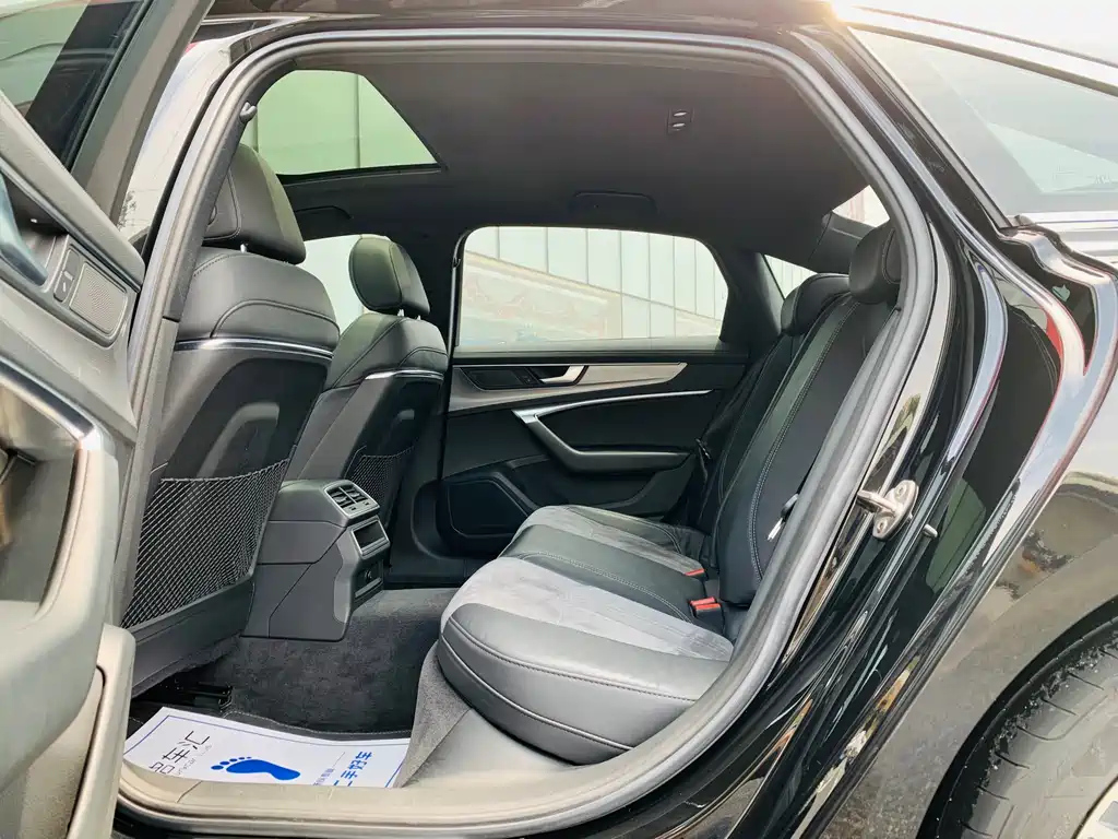 AUDI A6L 2021
