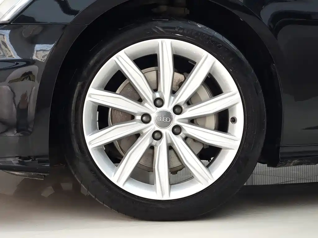 AUDI A6L 2022